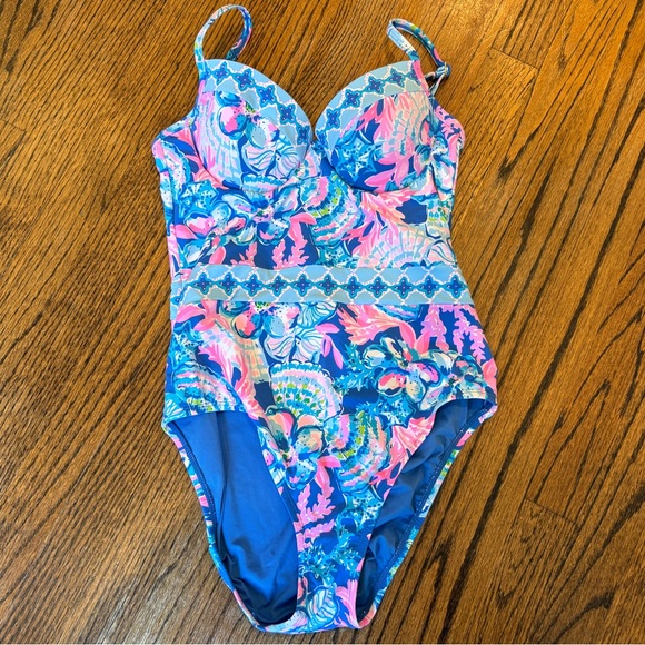 Lilly Pulitzer Palma One Piece Swimsuit in Blue Tang Sitting Seaside, Size 6 - Picture 2 of 7